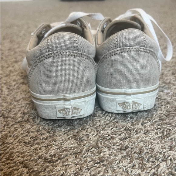 Women’s Vans Ward Skate Shoe size 8 - Picture 4 of 9